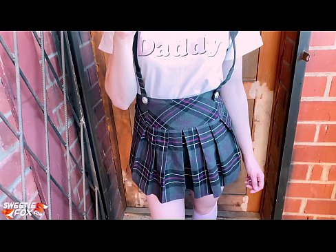 ❤️ Schoolgirl sûget har lul djip en neukt ynstee fan klassen. Slutsen by ús fy.porngipfy.ru ﹏