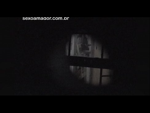 ❤️ Blondie wurdt yn it geheim op fideo opnommen troch in buertvoyeur ferburgen efter holle bakstiennen Slutsen by ús fy.porngipfy.ru ﹏